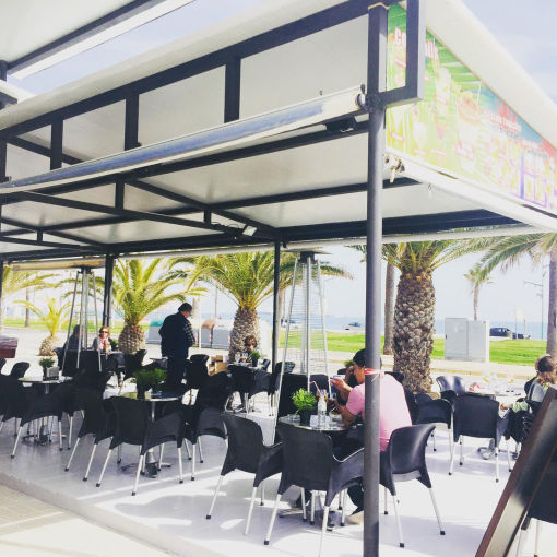 cocktails La pineda. Graffiti disco bar