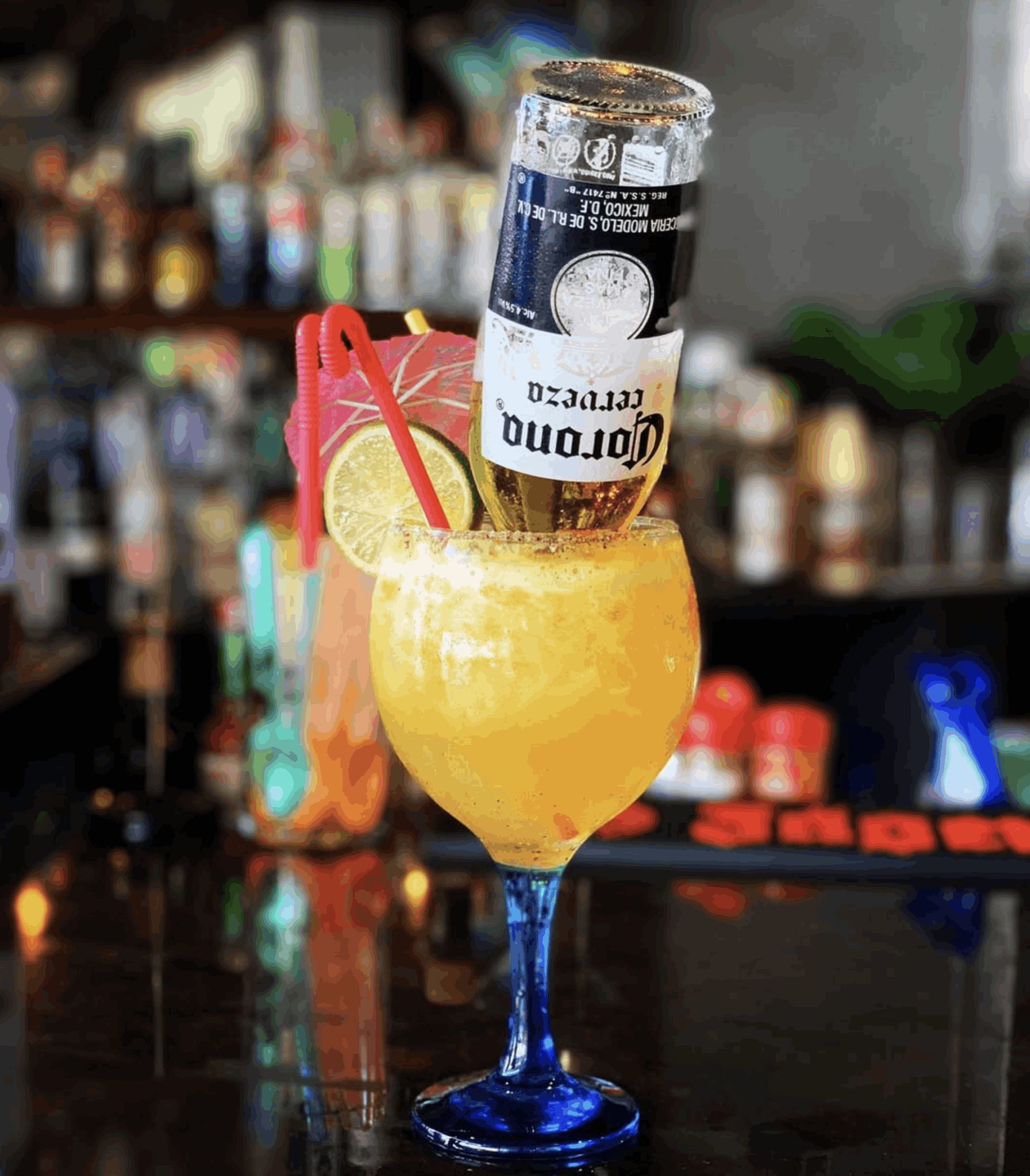 cocktails La pineda. Graffiti disco bar